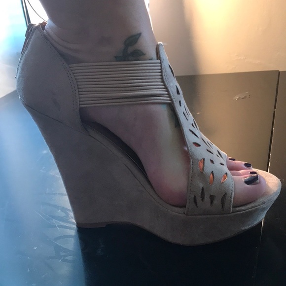 Pretty Platforms - Picture 4 of 4